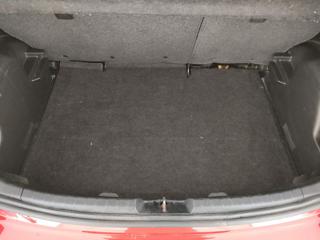 TOYOTA Yaris usata, con Sedile posteriore sdoppiato