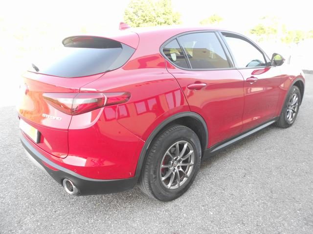 ALFA ROMEO Stelvio usata, con Airbag Passeggero