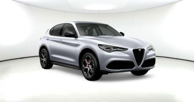 ALFA ROMEO Stelvio usata, con Cerchi in lega