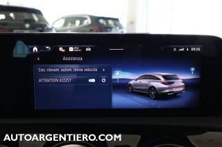 MERCEDES-BENZ CLA 180 usata, con Touch screen