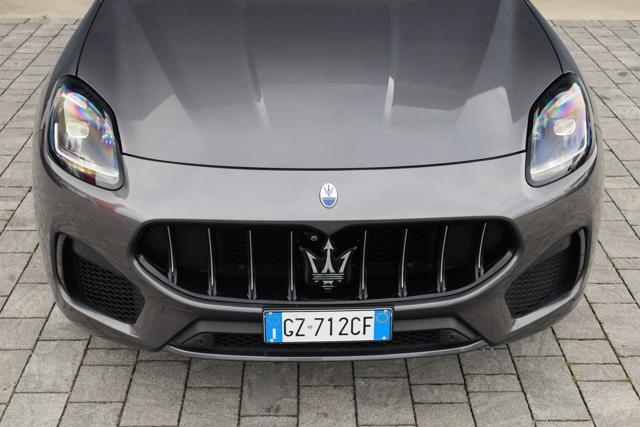 MASERATI Grecale usata, con Luci diurne LED