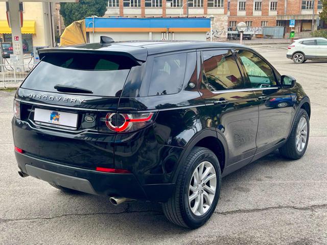 LAND ROVER Discovery Sport usata, con Autoradio