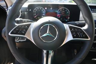 MERCEDES-BENZ A 180 usata, con Sistema di navigazione
