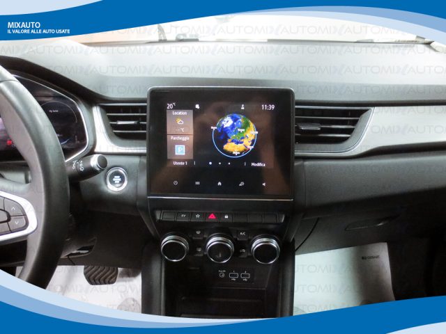 RENAULT Captur usata, con Autoradio