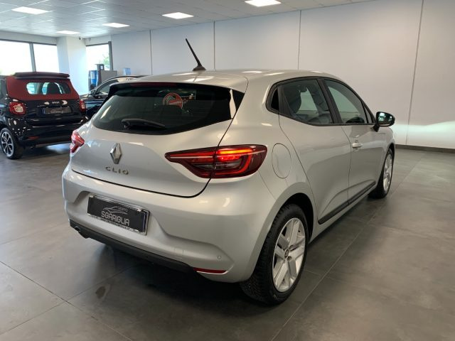 RENAULT Clio usata, con Autoradio