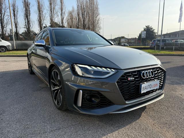 AUDI RS4 usata, con Autoradio