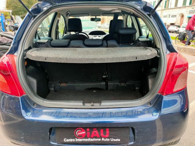 TOYOTA Yaris usata, con Airbag testa