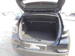 RENAULT Captur usata, con Airbag testa