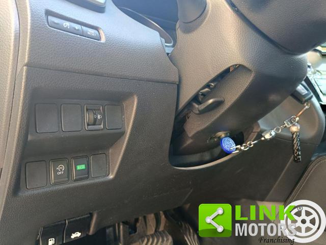 NISSAN Qashqai usata, con Volante in pelle