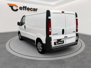 RENAULT Trafic usata, con Autoradio