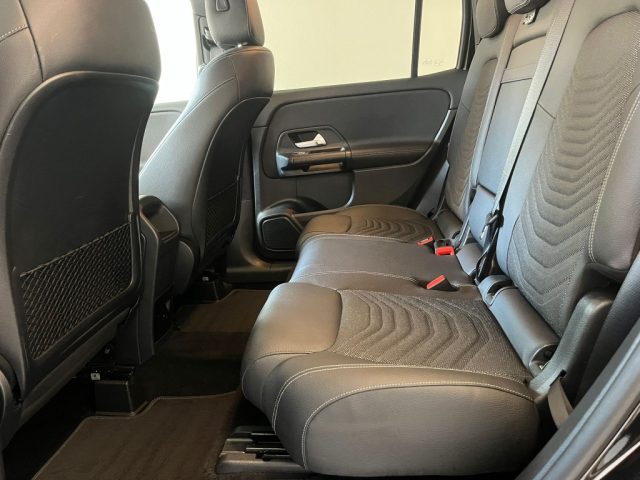 MERCEDES-BENZ GLB 200 usata, con Controllo elettronico della corsia