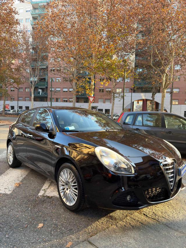 ALFA ROMEO Giulietta usata, con ABS