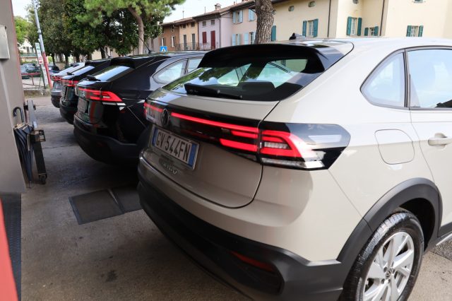 VOLKSWAGEN Taigo usata 160