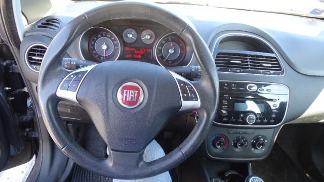 FIAT Punto usata, con USB