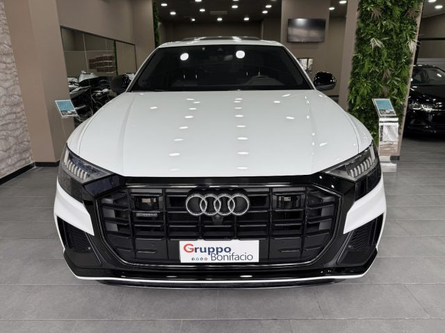 AUDI Q8 usata, con Airbag