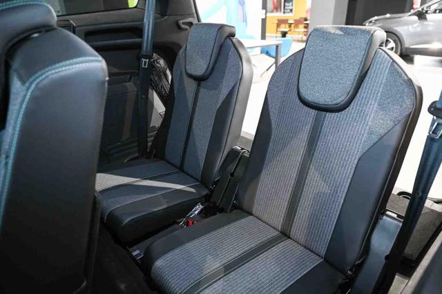 PEUGEOT 5008 usata, con Fendinebbia
