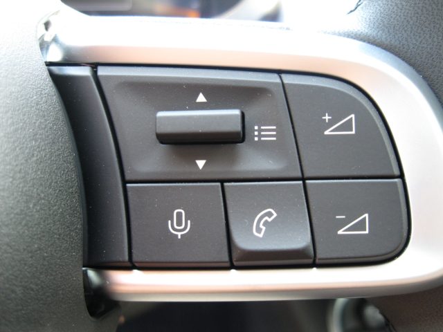 JEEP Avenger usata, con Bluetooth