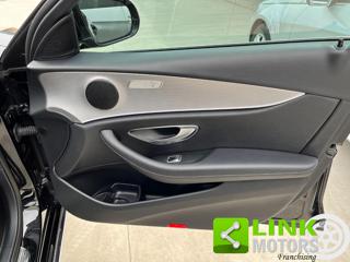 MERCEDES-BENZ E 200 usata, con USB