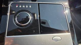 LAND ROVER Range Rover Velar usata, con Sedile posteriore sdoppiato