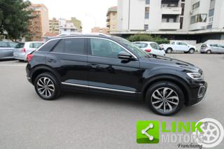 VOLKSWAGEN T-Roc usata 25