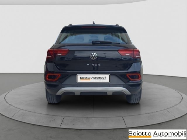 VOLKSWAGEN T-Roc usata, con Autoradio