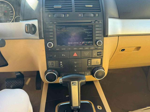 VOLKSWAGEN Touareg usata, con ESP