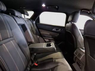 LAND ROVER Range Rover Velar usata, con Sistema di navigazione
