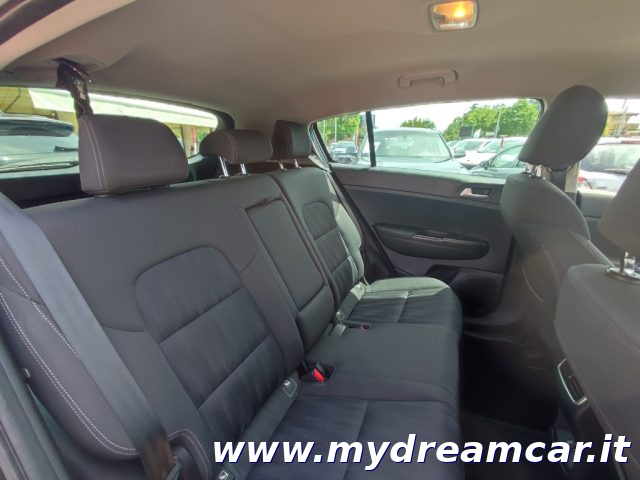 KIA Sportage usata, con Autoradio digitale