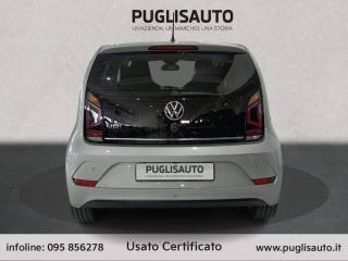 VOLKSWAGEN up! usata, con Autoradio