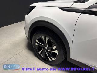 PEUGEOT 2008 usata, con USB