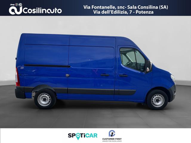 NISSAN Interstar usata, con Boardcomputer