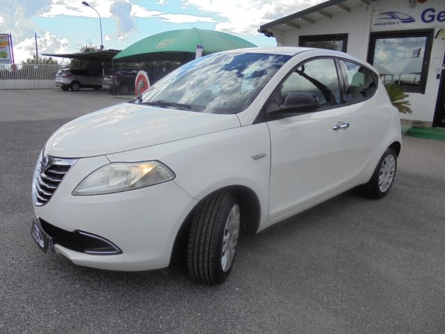 LANCIA Ypsilon usata, con Climatizzatore