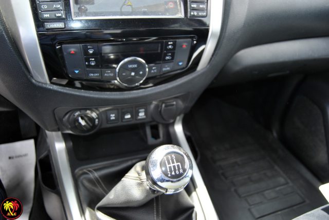 NISSAN Navara usata, con Lettore CD