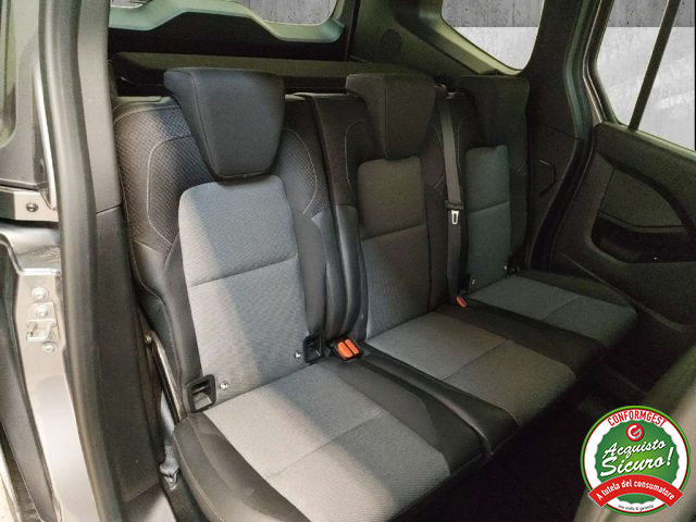 RENAULT Kangoo usata, con Servosterzo