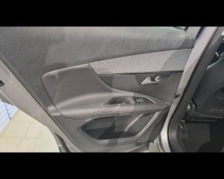 PEUGEOT 3008 usata 27