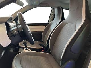 RENAULT Twingo usata, con Controllo automatico clima