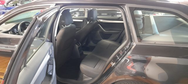 SKODA Octavia usata, con Park Distance Control