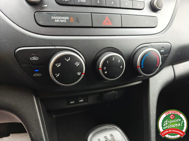 HYUNDAI i10 usata, con Controllo trazione