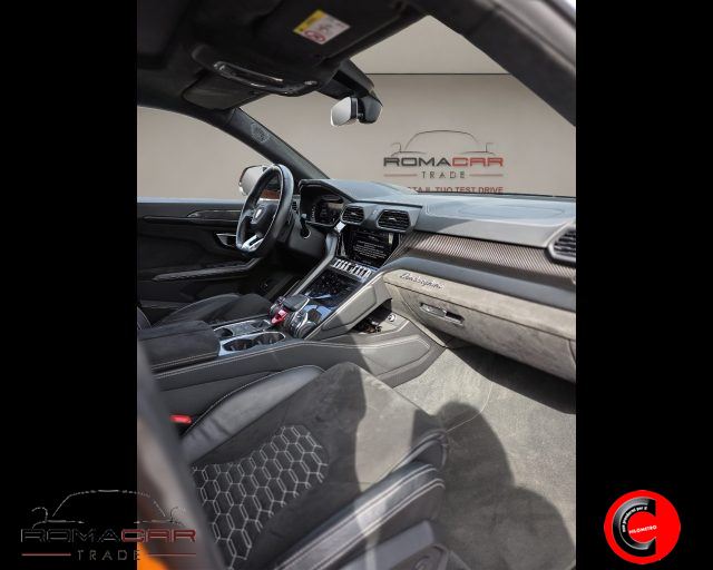 LAMBORGHINI Urus usata, con Bracciolo