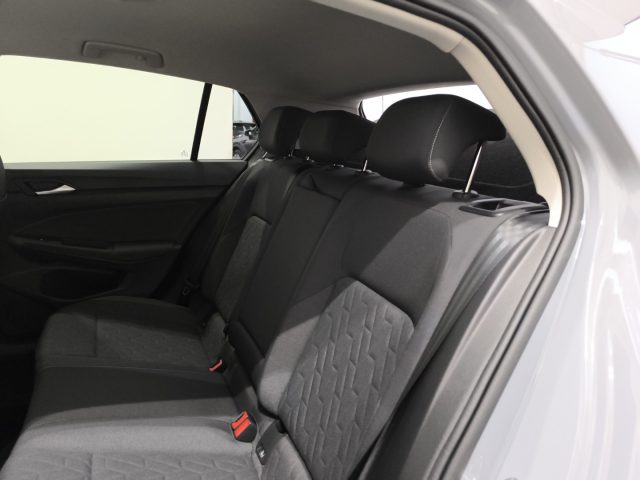 VOLKSWAGEN Golf usata, con Fari LED