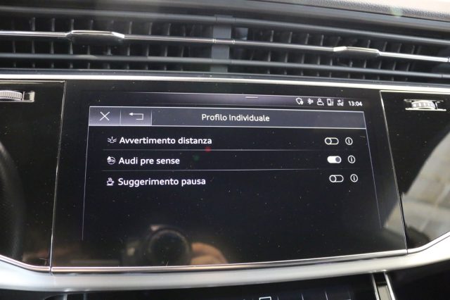 AUDI Q8 usata 26