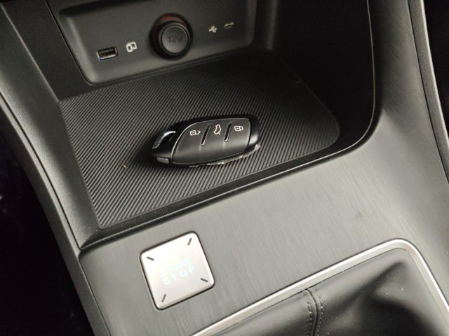 MG ZS usata, con Autoradio digitale