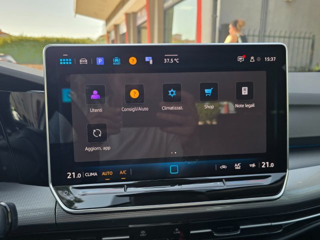 VOLKSWAGEN Golf usata, con Blind spot monitor