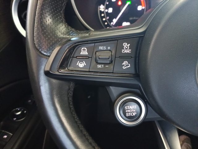 ALFA ROMEO Stelvio usata, con Trazione integrale
