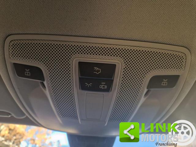MERCEDES-BENZ GLA 200 usata, con Isofix