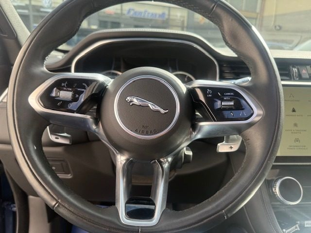 JAGUAR F-Pace usata, con Sistema di navigazione