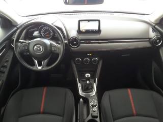 MAZDA 2 usata, con Controllo automatico clima