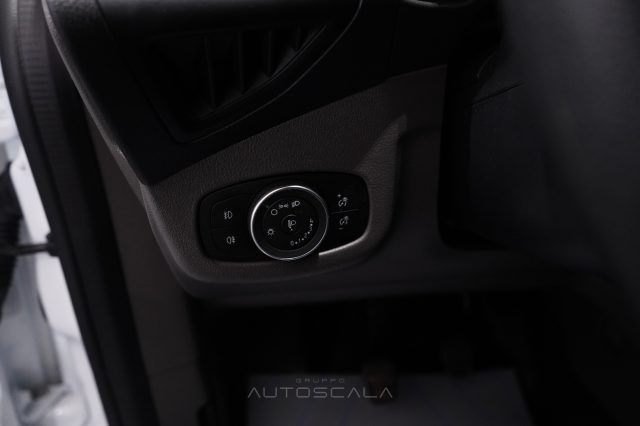 FORD Transit Connect usata, con Volante multifunzione