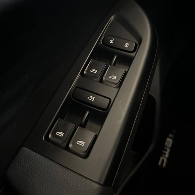 EMC Quattro usata, con Volante multifunzione