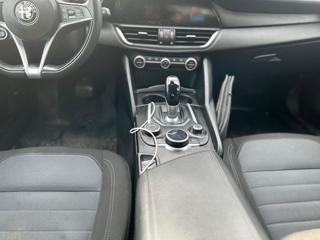 ALFA ROMEO Giulia usata, con Airbag testa